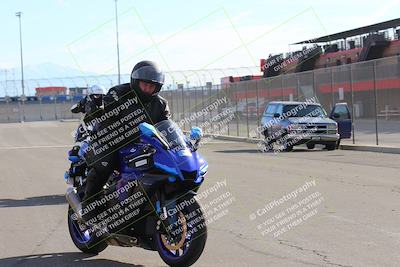 media/Jan-22-2023-Fastrack Riders (Sun) [[8956088f29]]/Cali Photo Jr by Rozzalyn/